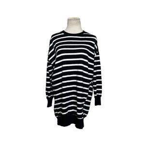 S. J. Company black cream long sleeves sweatshirt size XL